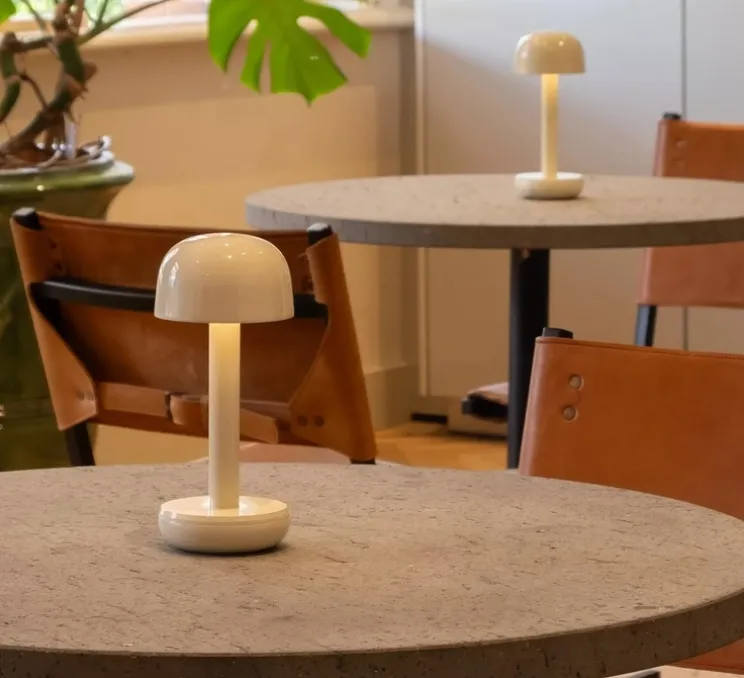 Baladeuse, Two Ivory, Ivoire, IP65, LED, dim, 2700K, 11 lm, Ø8,8cm, H21,2cm - Humble