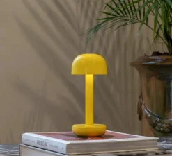 Baladeuse, Two Yellow, jaune, IP65, LED, dim, 2700K, 11 lm, Ø8,8cm, H21,2cm - Humble