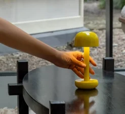 Baladeuse, Two Yellow, jaune, IP65, LED, dim, 2700K, 11 lm, Ø8,8cm, H21,2cm - Humble