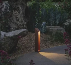 Borne, Domus B55, rouille, IP65, LED, 2700K, 505 lm, L14cm, H55cm - Marset