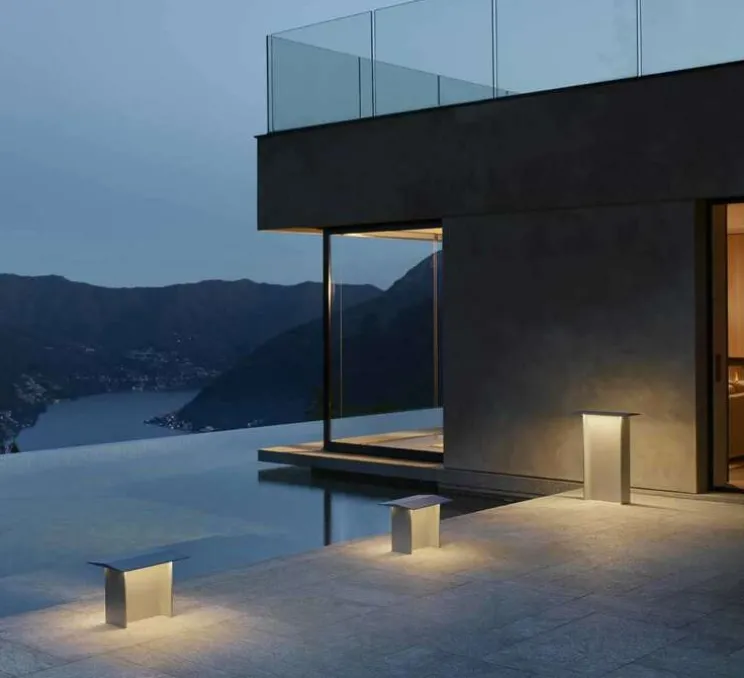 Borne, Fienile, extérieur, gris foncé, IP65, LED, dim, 3000K, 780lm, L45cm, H72cm - Luceplan