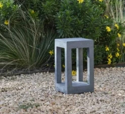 Borne, Pilo 350, béton, IP65, LED, 2700K, 242 lm, L20cm, H35cm - Faro