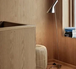 Lampadaire, AJ, acier inoxydable, L32,5cm, H130cm - Louis Poulsen