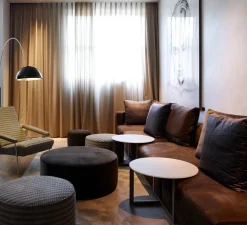 Lampadaire, Coupé, noir, H190cm - Oluce