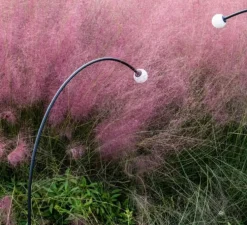 Lampadaire d'extérieur à piquer, Cuca 1193, noir et blanc, IP65, LED, 2700K, 154 lm, L8cm, H119,3cm - Faro