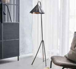 Lampadaire, Flola, marron antique, Ø30cm, H130cm - House Doctor