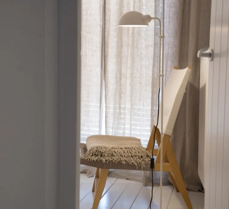 Lampadaire, Funiculi, blanc cassé, L24,8cm, H135cm- Marset