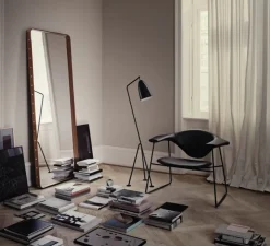 Lampadaire, Grasshopper, noir, H125,3cm, Ø43,5cm - Gubi