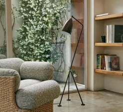 Lampadaire, Gräshoppa, bois, marron, L39cm, H132cm - Gubi