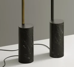 Lampadaire, Hilow, noir satiné et marbre noir marquina, LED, dim, 2700K, 2714 lm, Ø12cm, H207cm - Panzeri