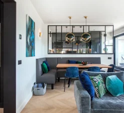 Lampadaire, IC Lights Floor 1, opalin et noir, Ø27,5cm, H135cm - Flos