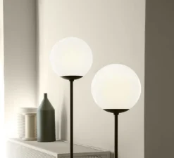 Lampadaire, Model 1081, noir, Ø20cm, H168cm - Astep