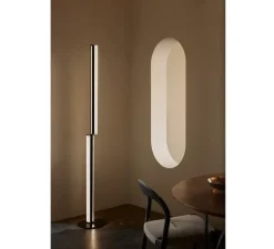 Lampadaire, Modula Twisted, blanc & noir, Ø10cm, H194cm - Slamp