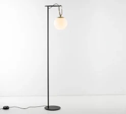 Lampadaire, NH, noir, laiton et blanc, Ø42cm, H171,8cm - Artemide