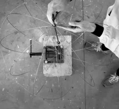 Lampadaire suspendu, Pota 50 F, or, LED, dim, 2700K, 2430 lm, Ø50cm - Catellani & Smith