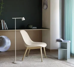 Lampadaire, Tip, gris, LED, 2700K, 330lm, L20cm, H110,8cm - Muuto