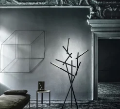 Lampadaire, Tuareg, chrome noir, LED, dim, 3000K, 4050 lm, L112cm, H209cm - Foscarini