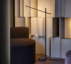 Lampadaire, Tubs, noir, LED, dim, 3000K, 504 lm, L63,5cm, H122cm - LEDS C4