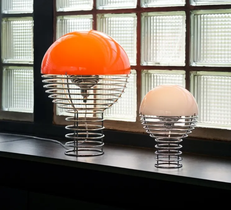 Lampe à poser / baladeuse, Wire, blanc, chrome, LED, IP44, Ø18cm, H25cm - Verpan