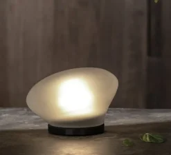 Lampe à poser, Agua CT290 S1 V11, noir mat et verre opalin, LED, 3000K, 410 lm, Ø13cm, H9cm - Karman