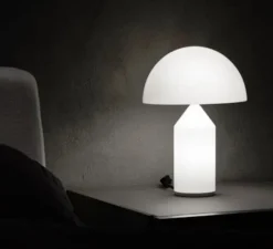 Lampe à poser, Atollo, verre opalin, Ø25cm, H35cm - Oluce