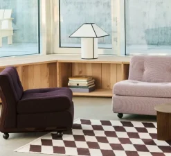 Lampe à poser, Ava Pyramid 450, blanc et noir, L45cm, H50cm - HAY