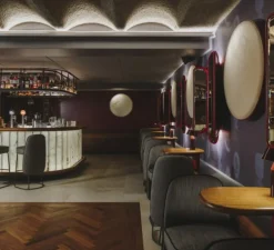 Lampe à poser, Bicoca, LED, dimmable, rouge, H22,5cm - Marset