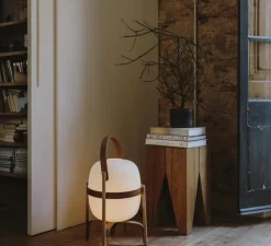 Lampe à poser, Cesta, bois, Ø33cm, H57cm - Santa & Cole