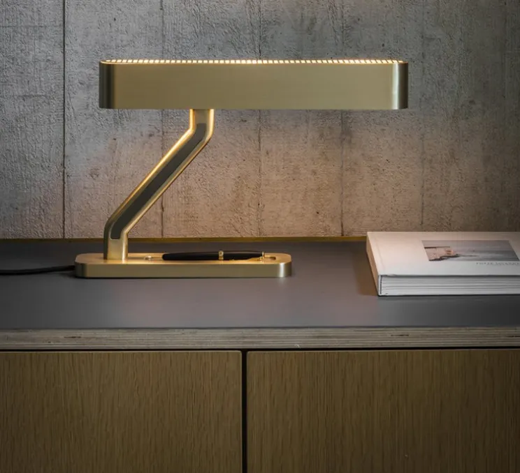 Lampe à poser, Colt, laiton, L43cm, H27,9cm - Bert Frank