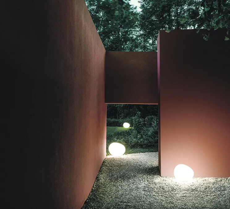 Lampe à poser, d'extérieur, Gregg X-Large, blanc, L59cm, H51cm - Foscarini