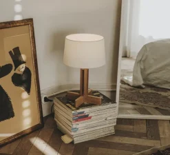 Lampe à poser, FAD Menor, bois, blanc, Ø26cm, H42cm - Santa & Cole