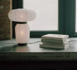 Lampe à poser, Formakami JH18, blanc, LED, Ø38cm, H50cm - AndTradition