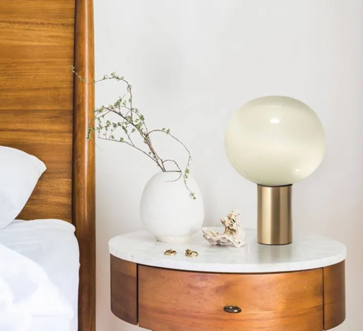 Lampe à poser, Laguna Tavolo, transparent fumé, laiton satiné, dimmable, Ø26cm, H38,3cm - Artemide