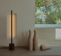 Lampe à poser, Lamina 45, noir et blanc, LED, dim, 2700K, 375 lm, L18cm, H72,3cm - Santa & Cole