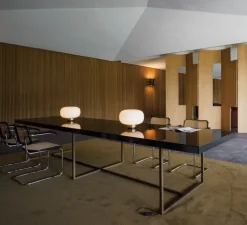 Lampe à poser, Legier 557.34, verre opalin blanc et base laiton brossé, IP40, LED, 2700K, 800lm, Ø35cm, H26cm - Tooy