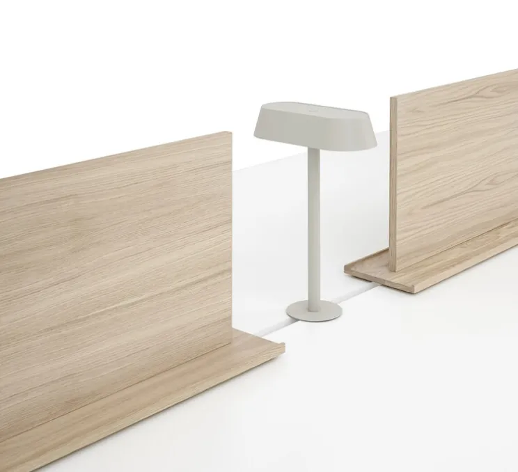 Lampe à poser, LINEAR MOUNTED, gris, LED, 3000K, 242lm, L23,2cm, H36,5cm - Muuto