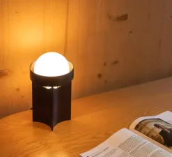 Lampe à poser, Loop, Gris foncé, Ø12,5cm, H22cm - Tala