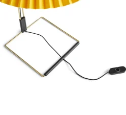 Lampe à poser, Matin 380, vert, LED, 2800K, 150lm, Ø38cm, H52cm - HAY
