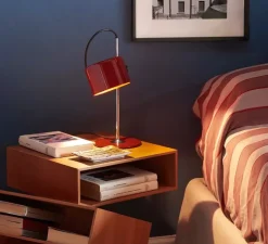 Lampe à poser, Mini Coupé, rouge écarlate, L15cm, H34cm - Oluce