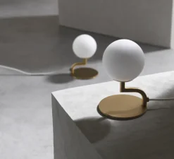 Lampe à poser, Mobil, laiton, Ø12cm, H18cm - Pholc