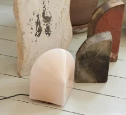 Lampe à poser, Parade 160, rose blush, LED, dim, 2800K, 150 lm, Ø15,5cm, H16cm - HAY