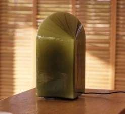 Lampe à poser, Parade 240, vert mousse, LED, dim, 2800K, 150 lm, Ø15,5cm, H24cm - HAY