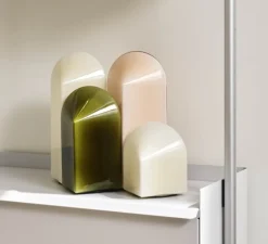 Lampe à poser, Parade 240, vert mousse, LED, dim, 2800K, 150 lm, Ø15,5cm, H24cm - HAY