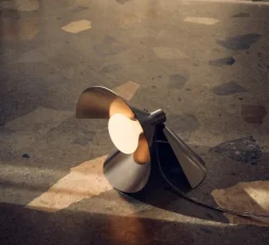 Lampe à poser, Peel, acier inoxydable brossé, L27,5cm, H27,9cm - Frandsen