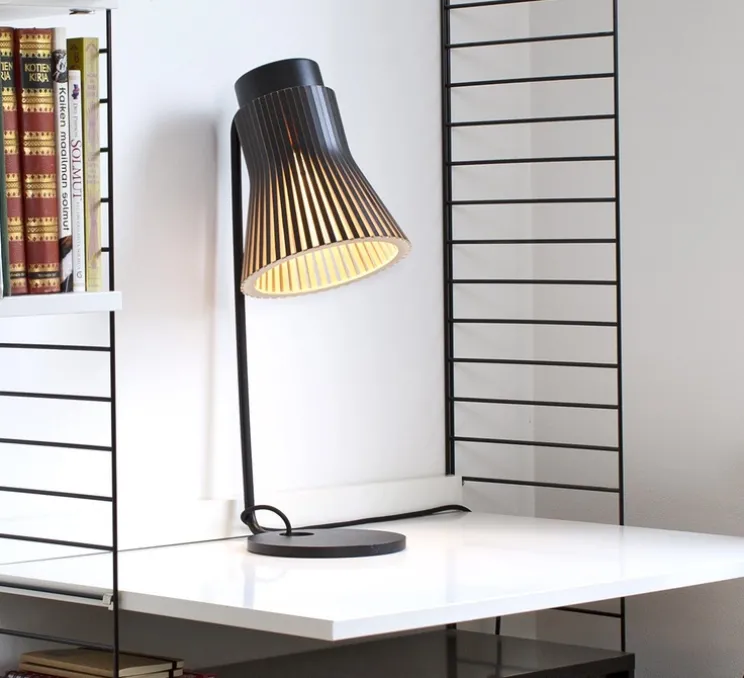 Lampe à poser, Petite 4620, noir, LED, L20cm, H56cm - Secto Design