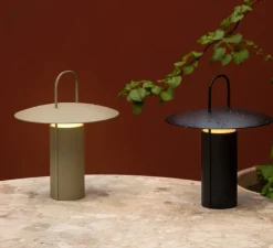 Lampe à poser, Ray, vert, IP44, LED, dim, 2700K, 150 lm, Ø21,2cm, H23,5cm - Audo Copenhagen