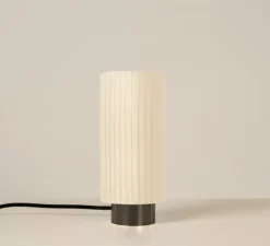 Lampe à poser, Ruban 07-20, graphite poli, Ø10cm, H23cm - CVL