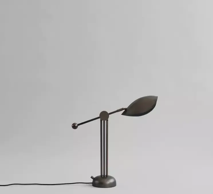 Lampe à poser, Stingray, bronze, L56,5cm, H53cm - 101 Copenhagen