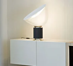 Lampe à poser, Taccia Verre, noir, LED, 2700K, 1400lm, Ø49,5cm, H64,5cm - Flos