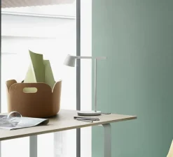Lampe à poser, Tip, blanc, LED, 2700K, 848lm, L16cm, H40cm - Muuto